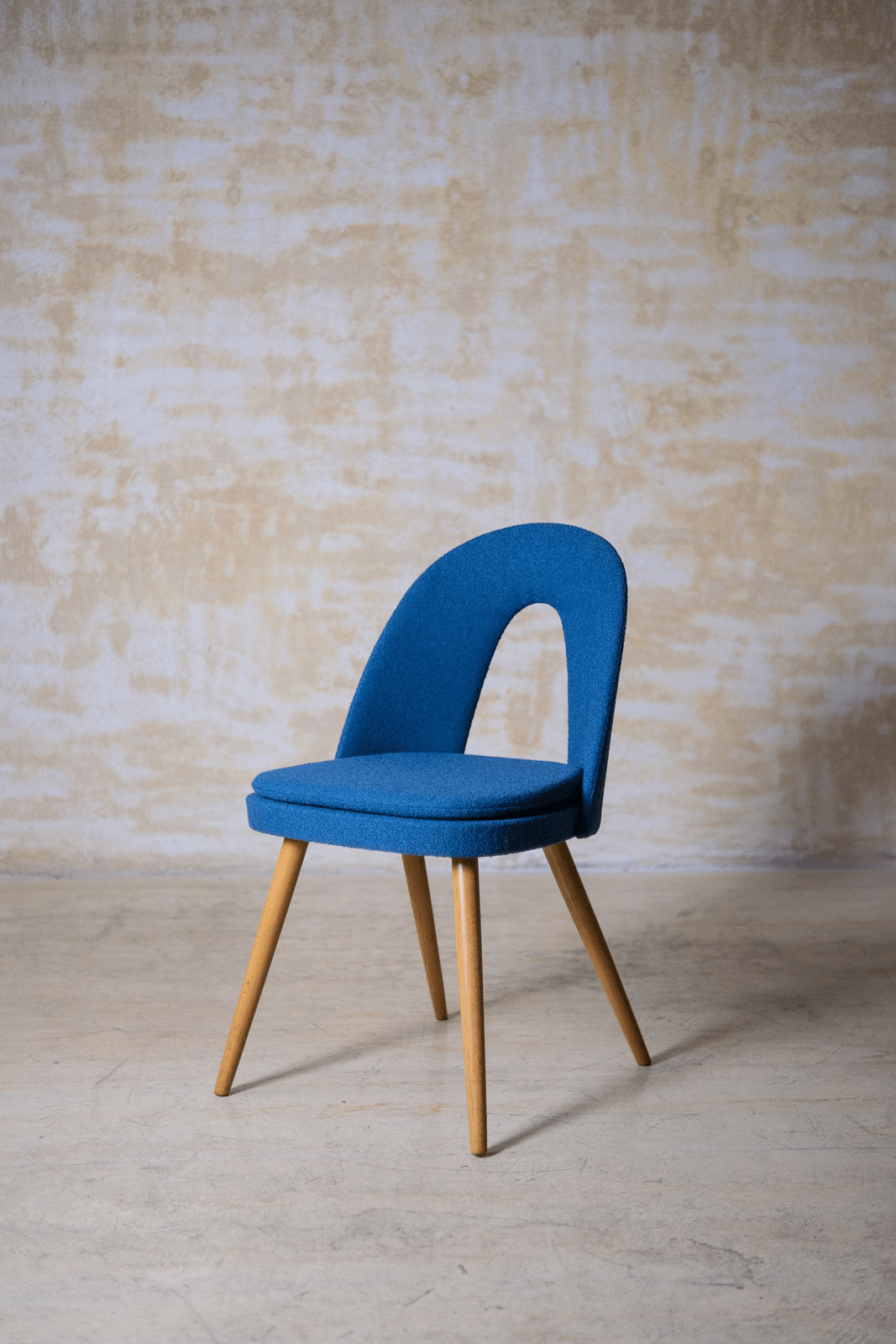 chair Mier Topoľčany